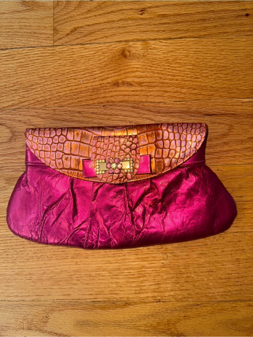 Made in Italy vibrant pink clutch